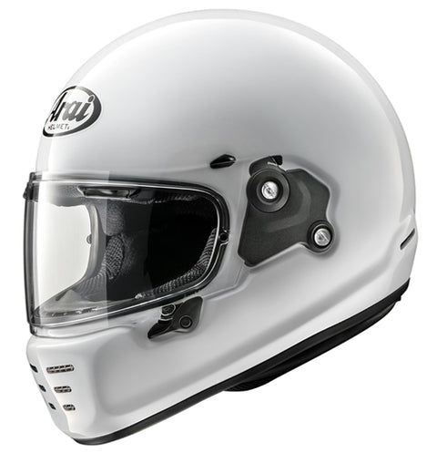 A strong, lightweight PB e-cLc shell, with a smooth and round shape, reinforced with Arai’s proprietary peripheral belt