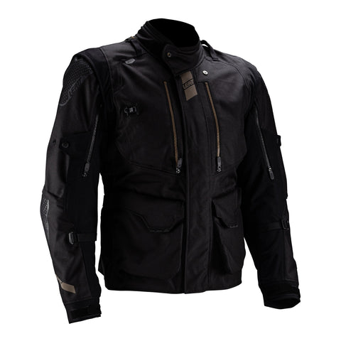 The ADV MultiTour 5.5 jacket is made up of three layers, providing durable all-weather protection and performance.